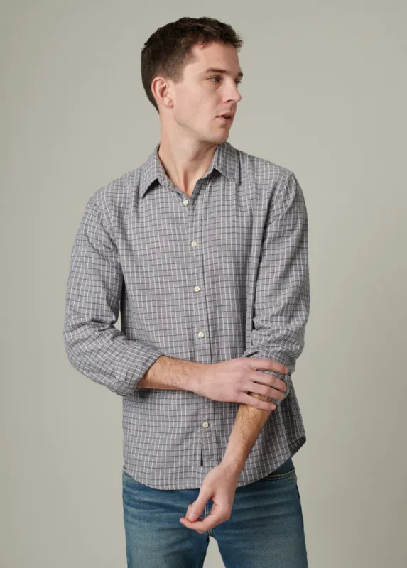 THE OLIVER LINEN SHIRT sold by Joe's Jeans