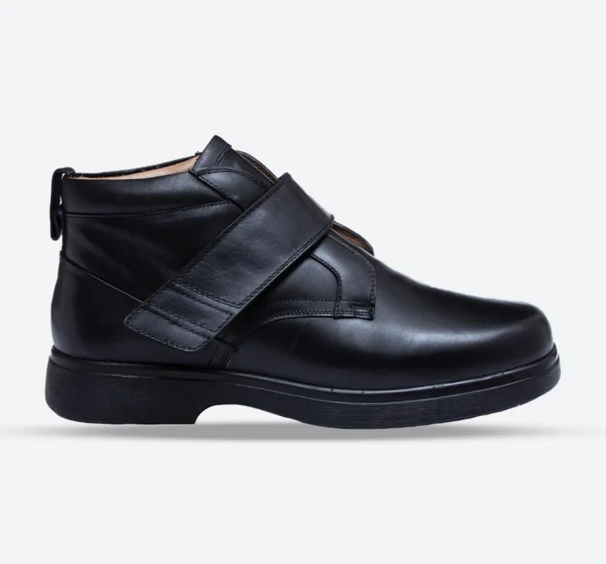 Mens Wide Fit Tredd Well Paxton Boots sold by Wide Fit Shoes