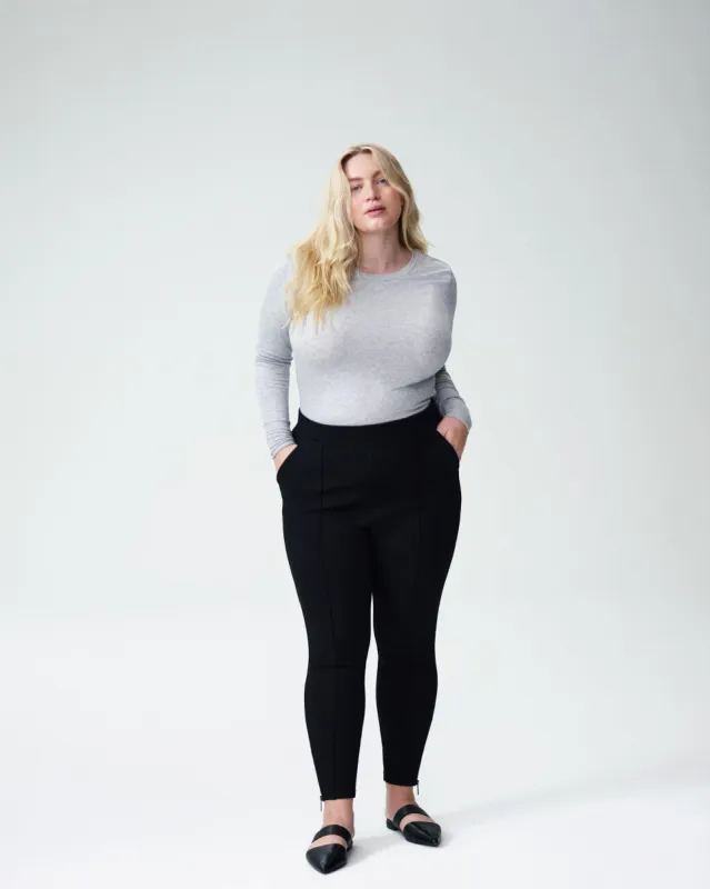 Moro Pintuck Pocket Ponte Pants - Black sold by Universal Standard