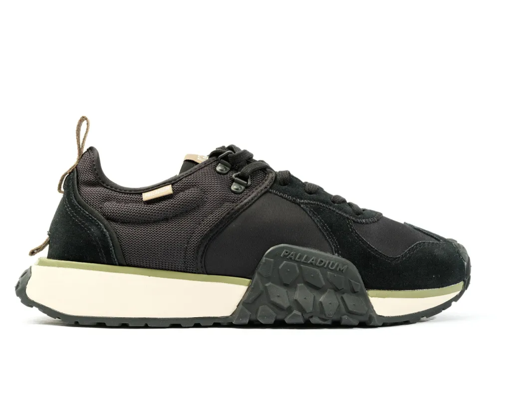77330-001-M | TROOP RUNNER | BLACK/BLACK sold by Palladium Boots