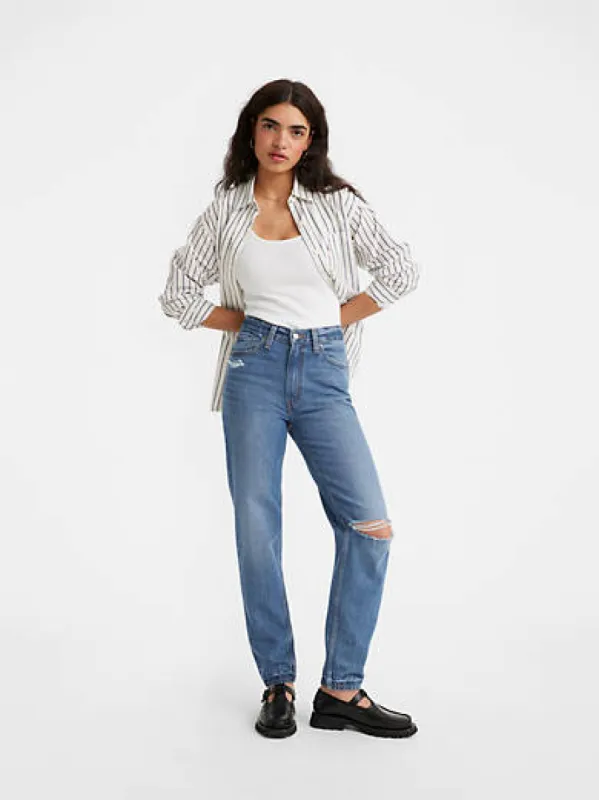 Levi's 80s Mom Women's Jeans 25x28 sold by Levi's