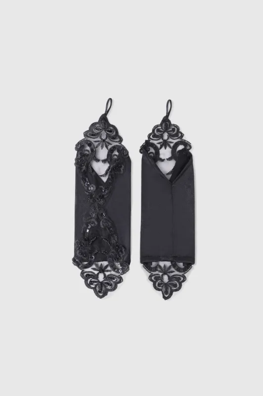 11.7" Finger Loop Lace Flapper Gloves sold by BABEYOND