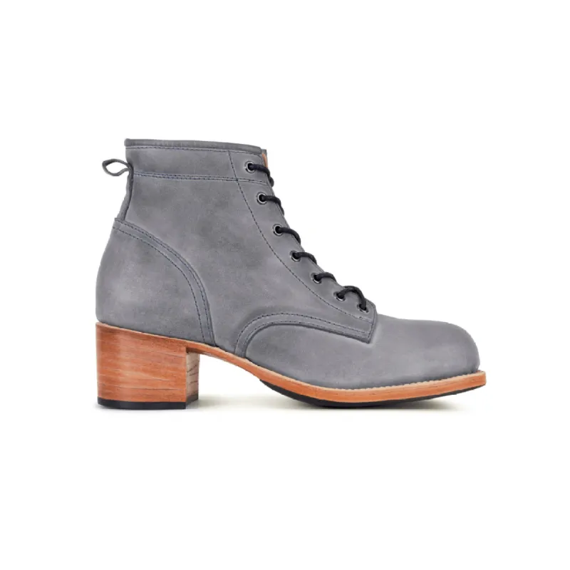 The Elena in Cemento ~ Standard/Narrow sold by Adelante Shoe