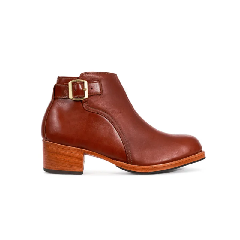 The Carmen in Chestnut ~ Super Wide sold by Adelante Shoe