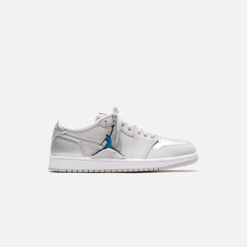 Jordan Air Jordan 1 Low OG - Neutral Grey / Metallic Silver / White sold by Kith