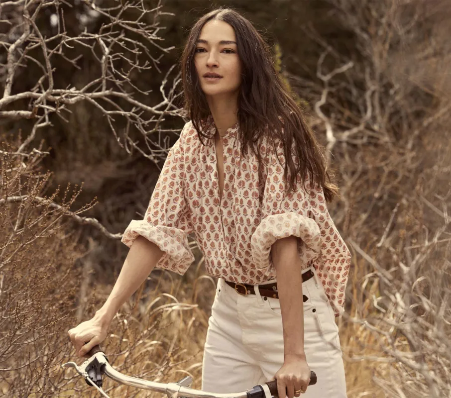 HMD -- THE JANE BLOUSE -- TRAVELER BLOCK PRINT sold by Doen