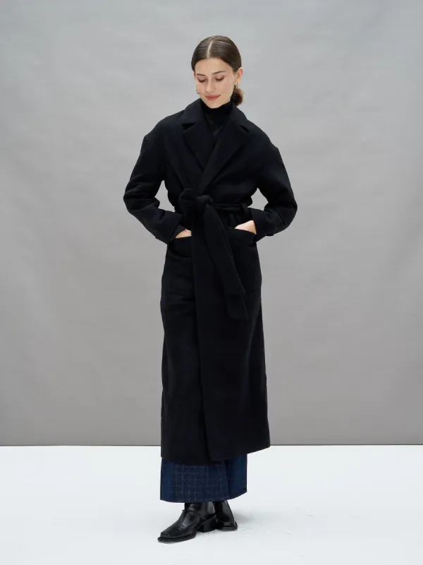 VIRGINIA - Manteau peignoir ceinture à nouer en laine vierge Noir sold by Fete Imperiale
