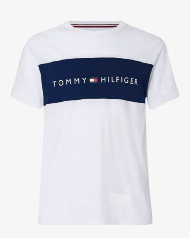 Color block logo t-shirt - Hvid sold by Modish
