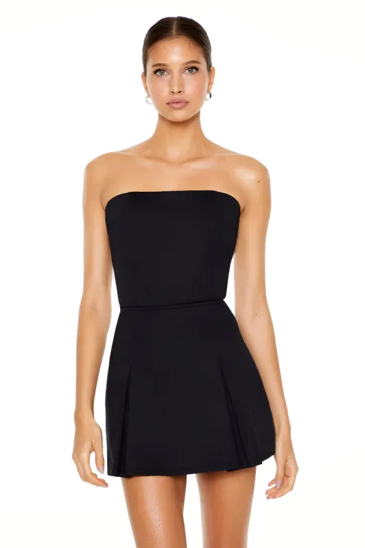 Minirobe lacée sans bretelles sold by Urban Planet