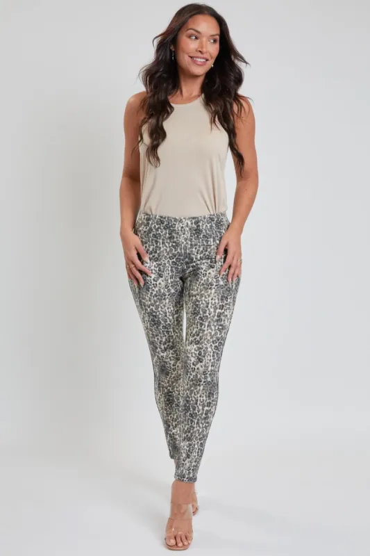 Women's Petite Mid Rise Comfort Stretch Jeggings sold by YMI