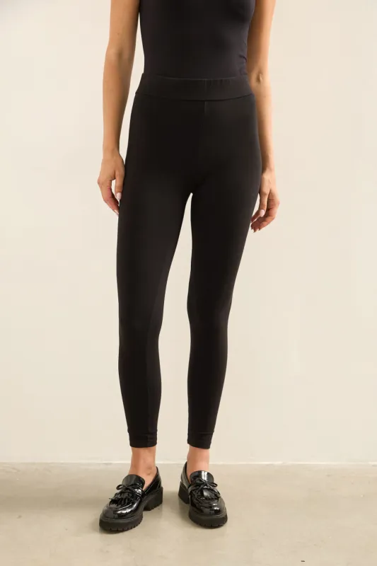 Basic legging sold by Tristan Style