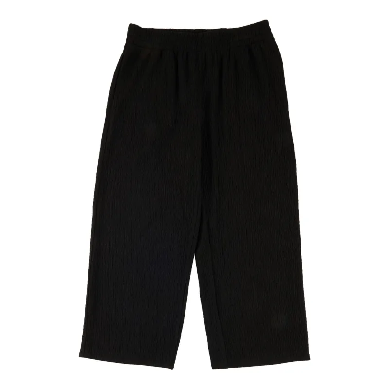 lily morgan Women's Crinkle Cropped Pants sold by Giant Tiger