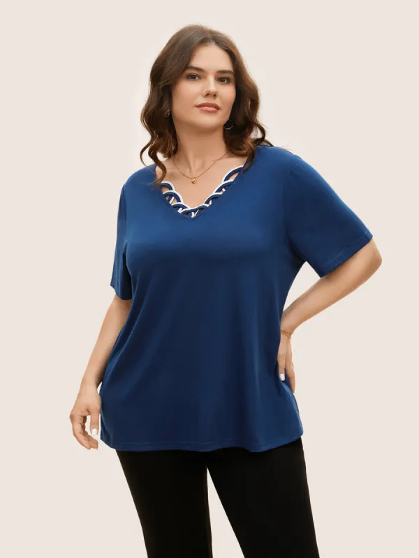 V Neck Solid Color Scalloped Trim T-shirt sold by Bloomchic