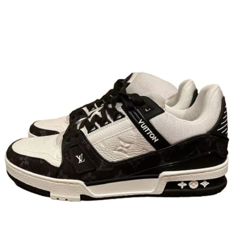 LOUIS VUITTON Paris Exclusive LV Trainers 'White Black' 1AAVUN sold by KicksCrew