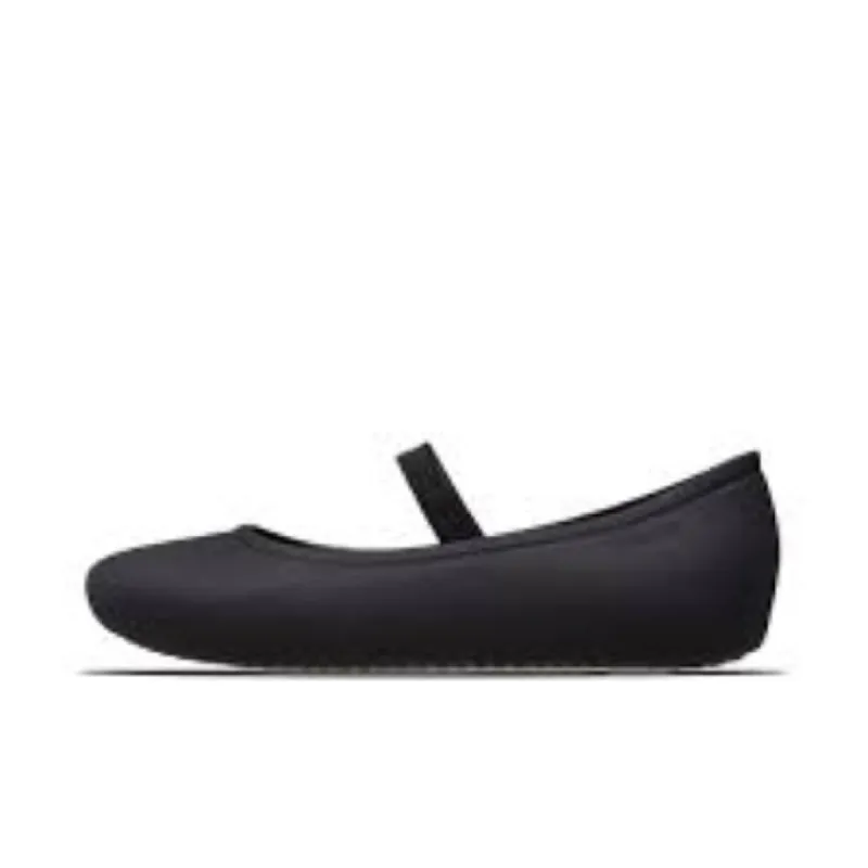 Crocs 209429-001 sold by KicksCrew