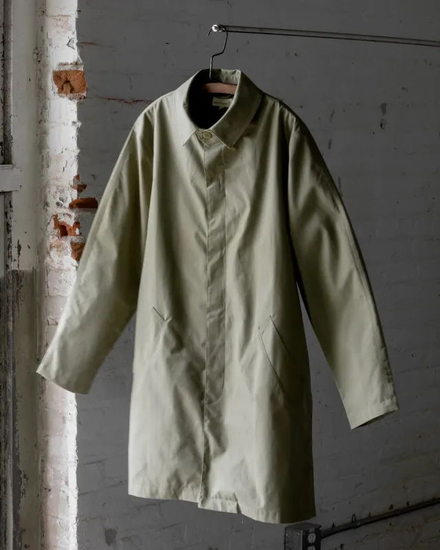 The Ventile Mac Coat sold by Ecologyst