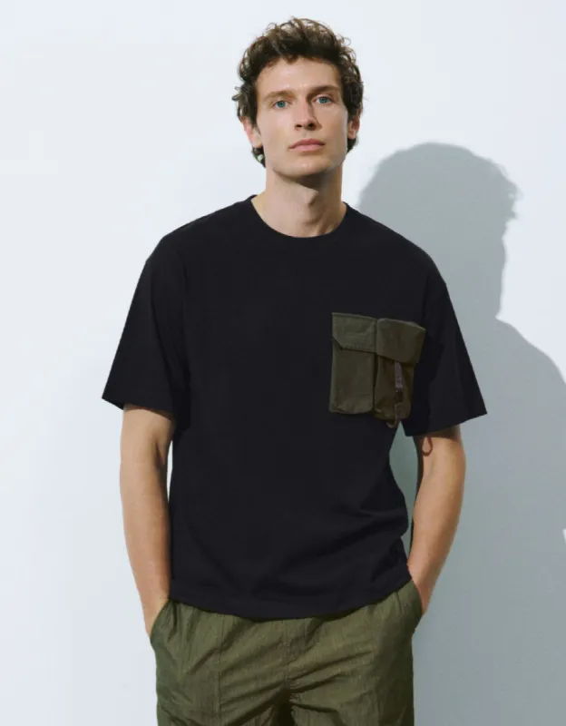 Crew Neck Loose T-Shirt sold by Urban Revivo