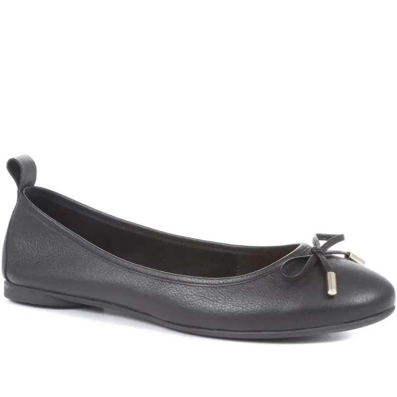 Madora Ballet Flat Shoes - MADORA / 322 179 sold by Shoe-Shop