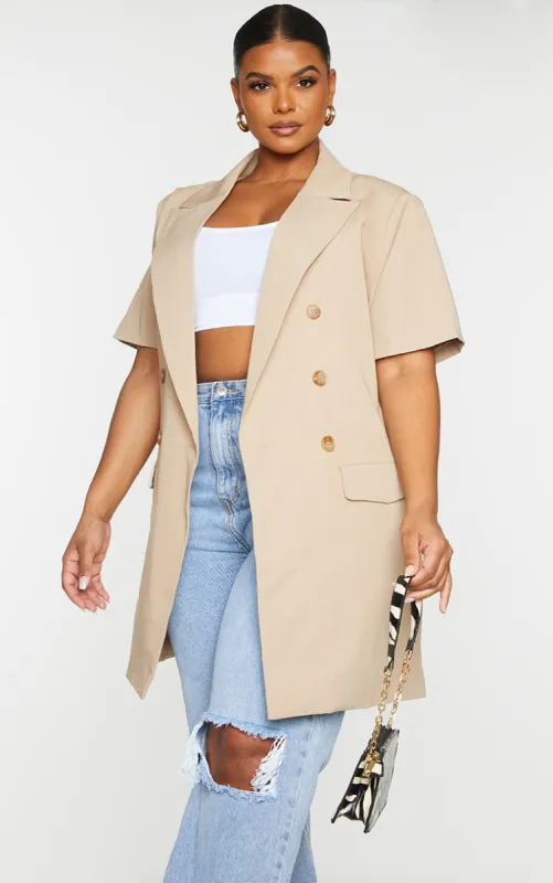 Plus Cream Woven Short Sleeve Longline Blazer sold by Pretty Little Thing