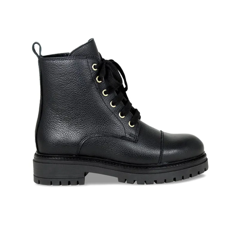 Tread: Black Leather sold by Sole Bliss