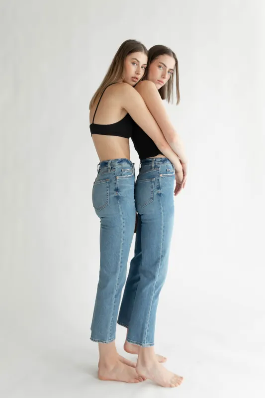 OAK ESSENTIAL STRAIGHT LEG HIGH-RISE JEAN sold by OAK AND FORT