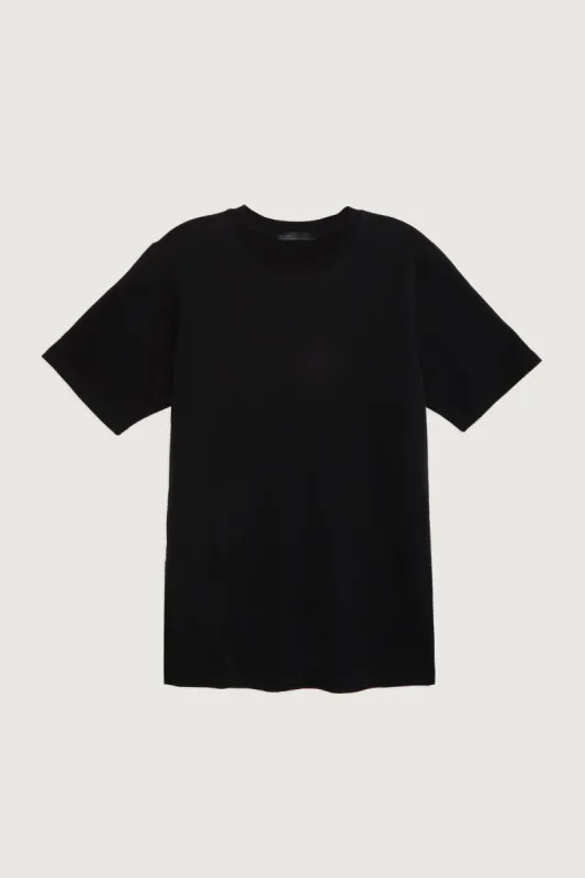 CLASSIC FIT T-SHIRT sold by OAK AND FORT