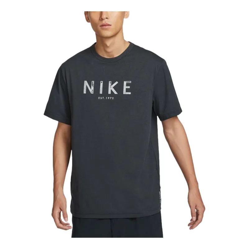 Nike Hyverse Dri-FIT UV T-Shirt Asia Sizing 'Black' HJ7008-045 sold by KicksCrew