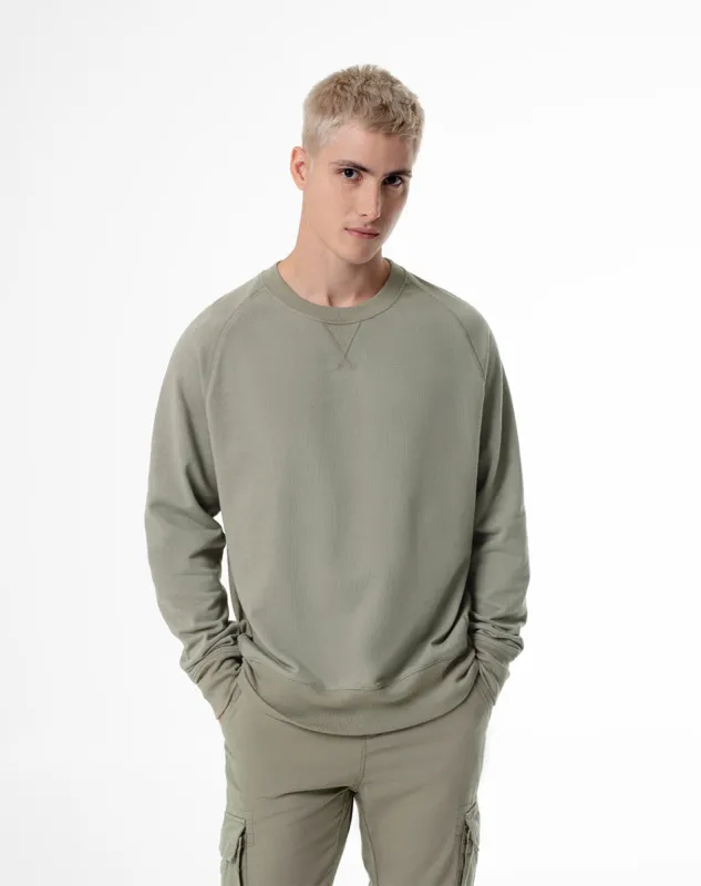 Buzo regular fit verde sold by Gef