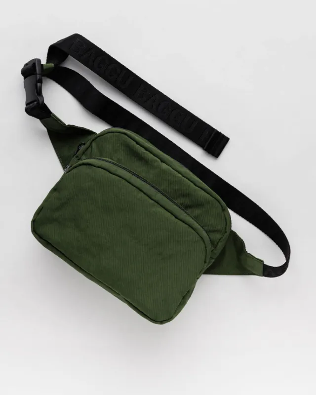 Fanny Pack - Bay Laurel sold by ban.do