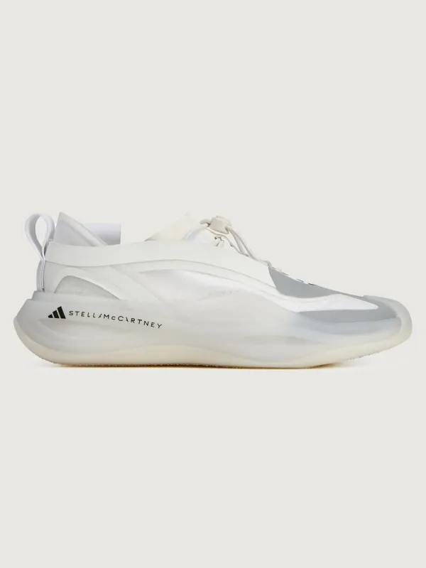 aSMC SPORTSWEAR low ground - Ftwwht/Ftwwht/Owhite sold by Carbon38
