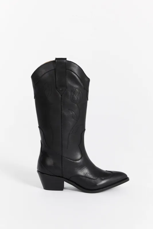 ALOHAS LIBERTY BLACK LEATHER BOOTS sold by Dissh