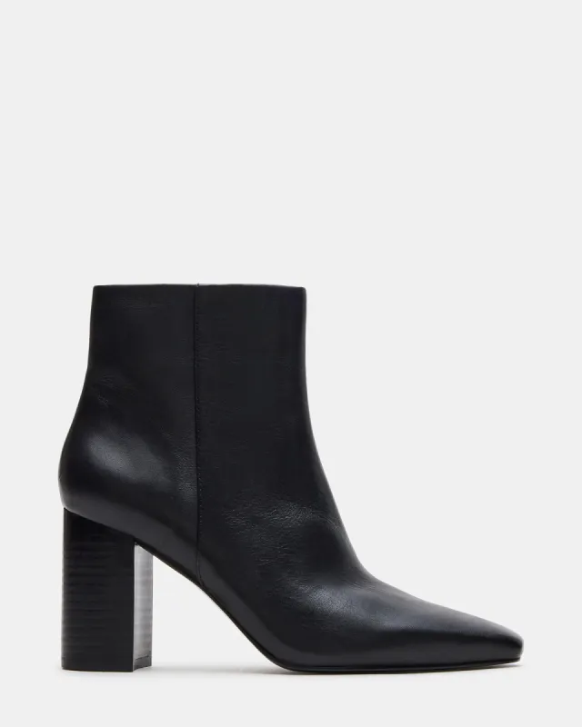 AIDAN BLACK LEATHER sold by Steve Madden
