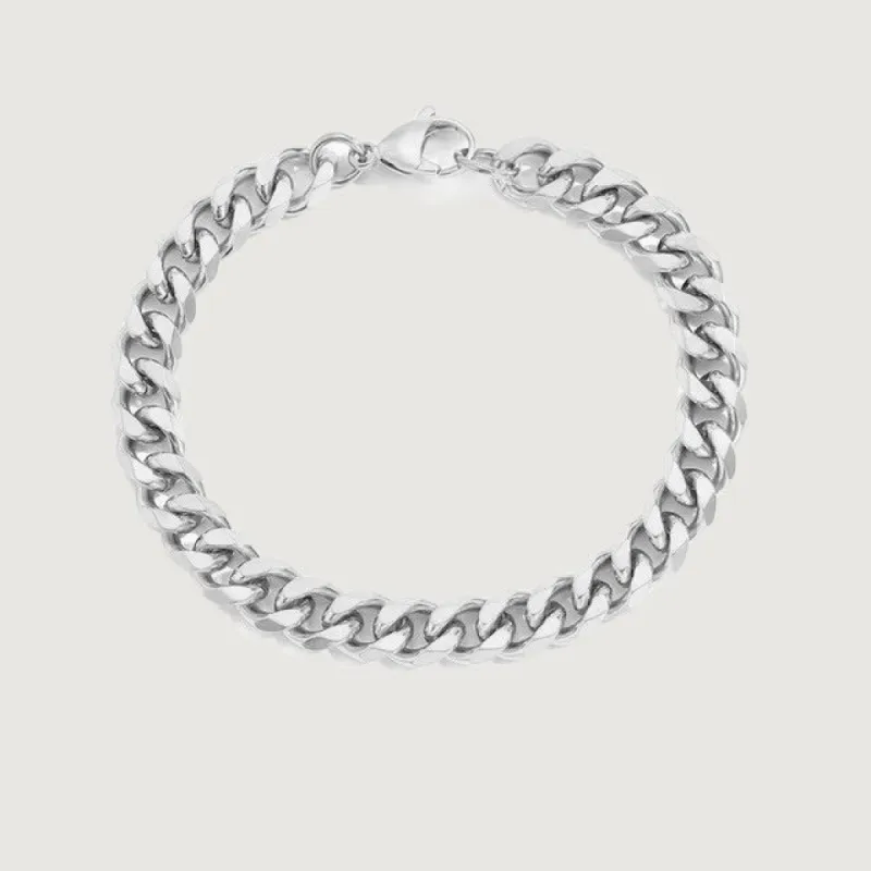 Hypoallergenic 8mm Curb Chain Bracelet sold by Ruumur