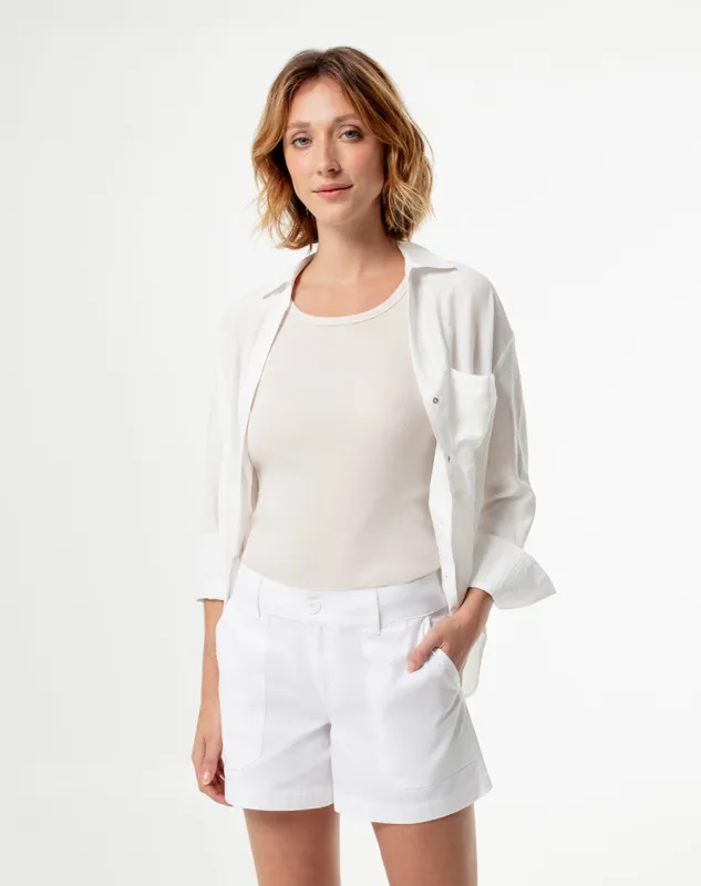 Short blanco sold by Gef