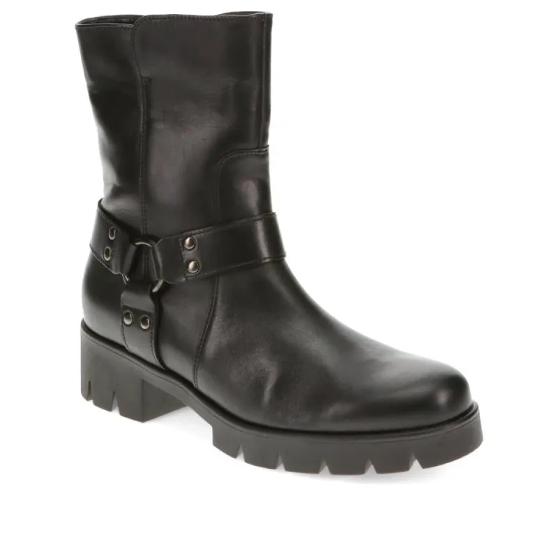 Chunky Leather Ankle Boots  - GAB40508 / 325 882 sold by Jones Bootmaker
