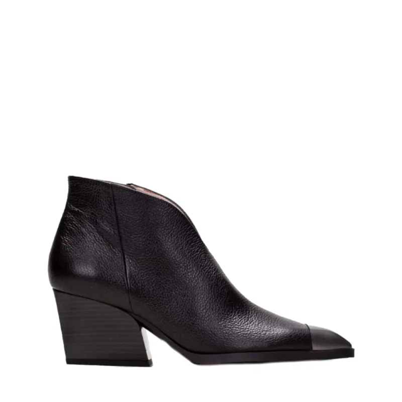 Hispanitas Enkellaarsjes HI243596 Zwart sold by Donelli