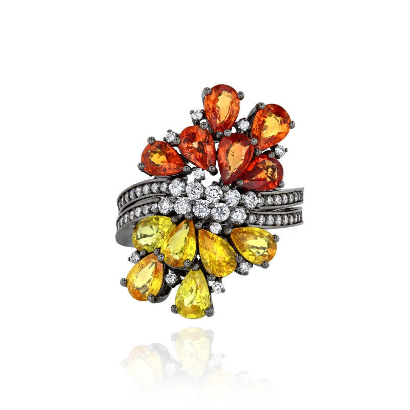 Twin Blossom Ring sold by Veniroeshop