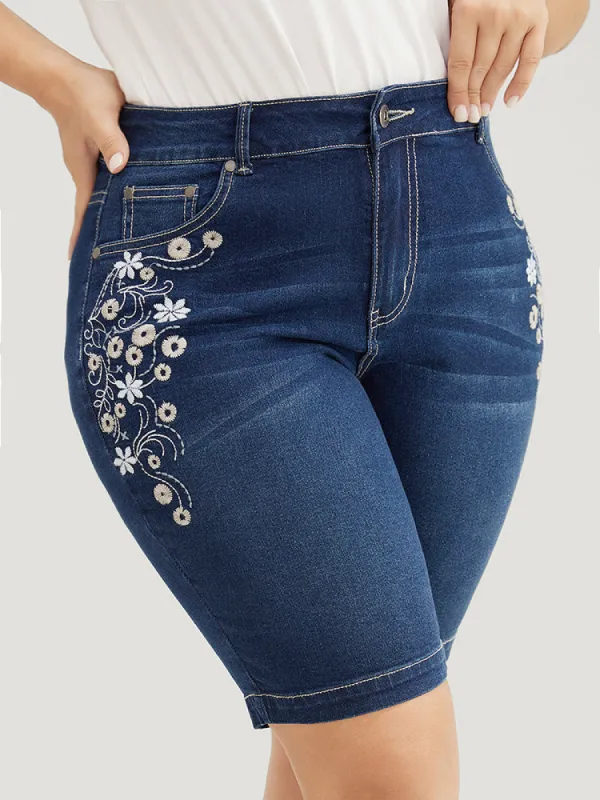 Very Stretchy High Rise Dark Wash Floral Embroidered Denim Shorts sold by Bloomchic