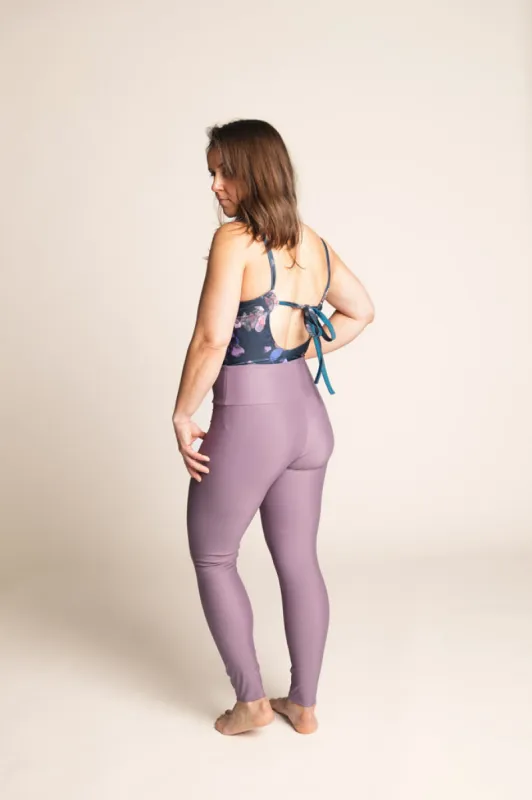 Kanerva Leggings sold by Ivalo.com
