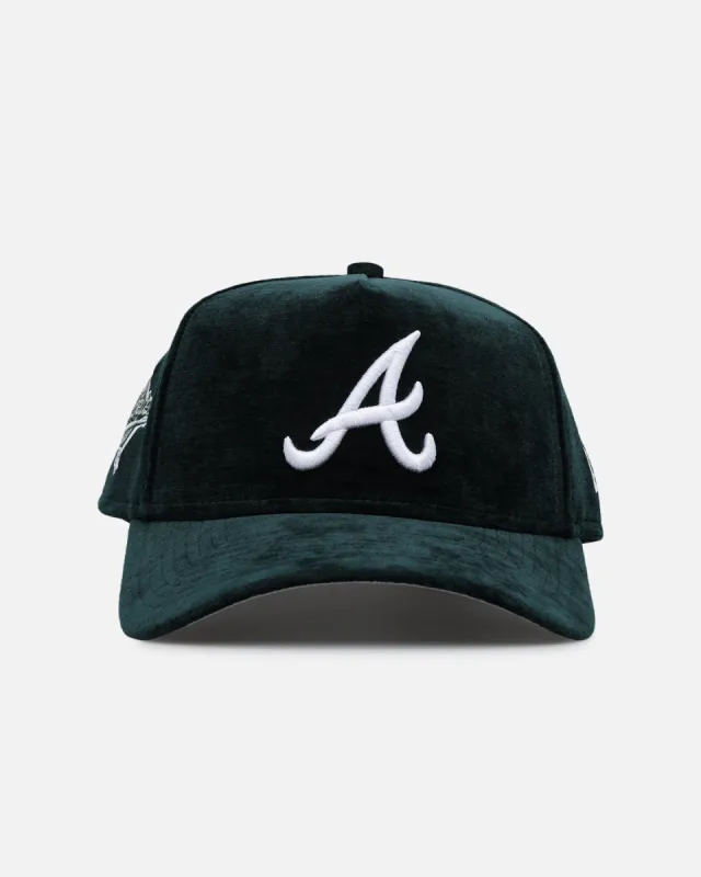 New Era Atlanta Braves 'Plush Chenille' 9FORTY A-Frame Snapback Dark Green sold by Culture Kings