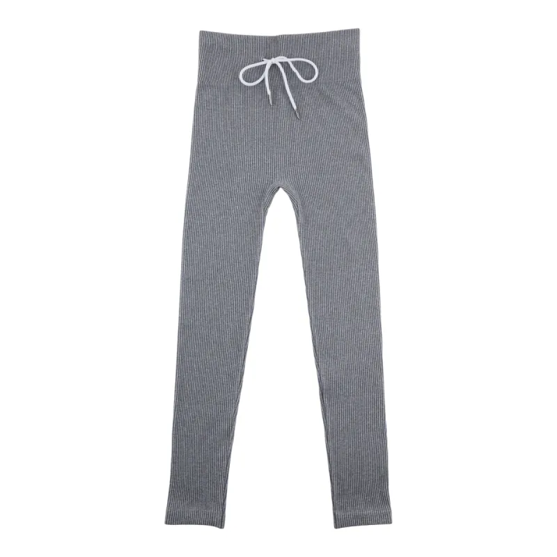 mySTYLE Women's Street Smart Cable Knit Leggings sold by Giant Tiger