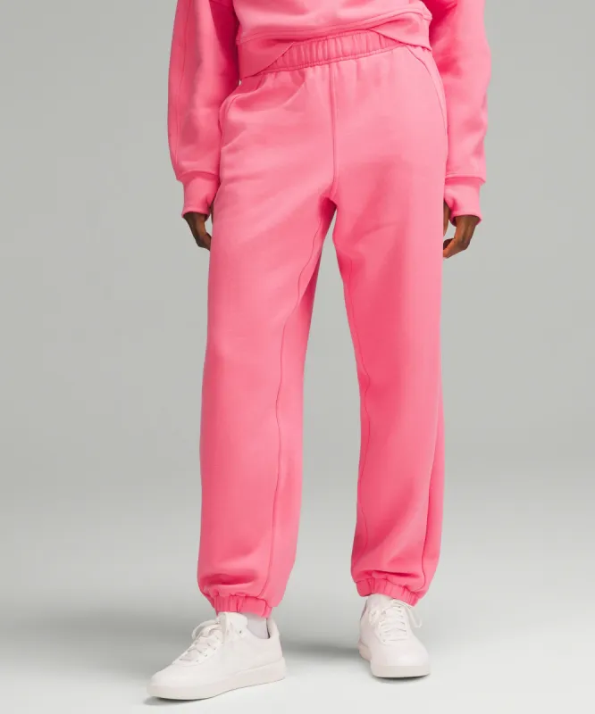 Scuba Mid-Rise Oversized Jogger *Short sold by Lululemon