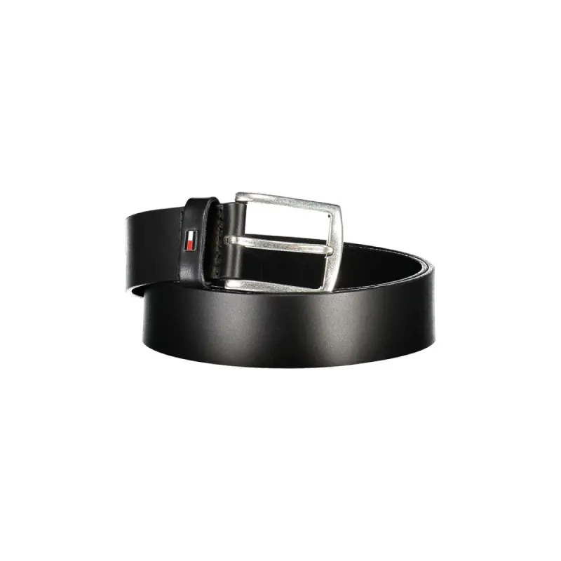 Black Leather Belt sold by Louxly