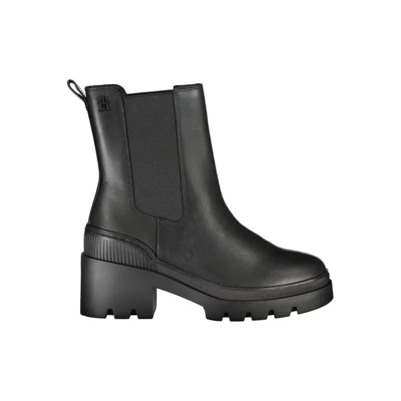 Chic Side Elastic Ankle Boots with Logo Detail sold by Louxly