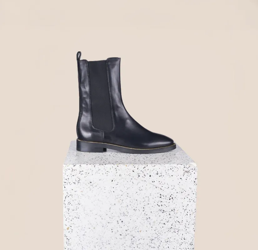 Pavia Tall - Black Leather sold by A.Soliani