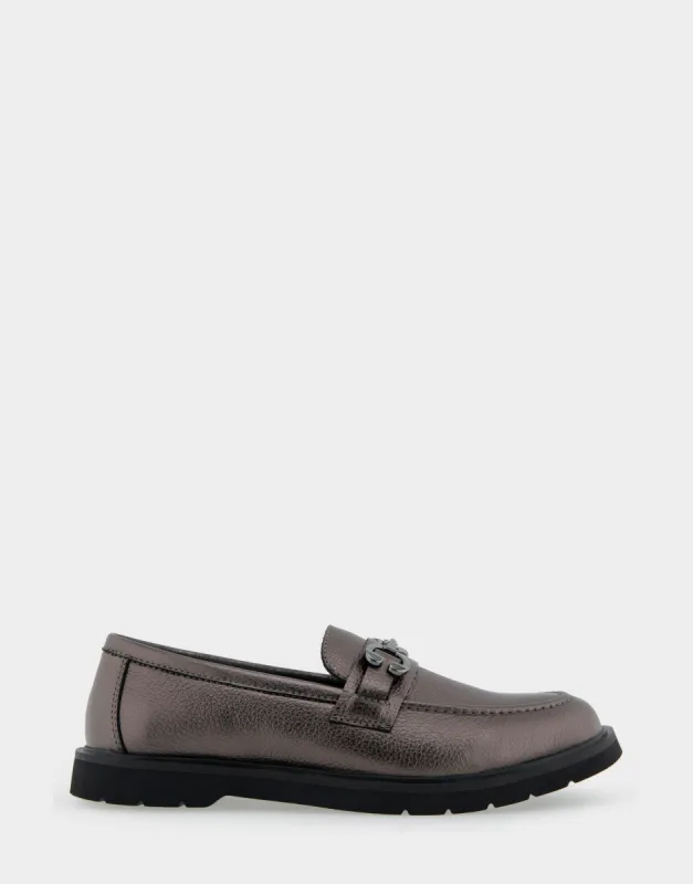 Beckett *FINAL SALE* sold by AEROSOLES