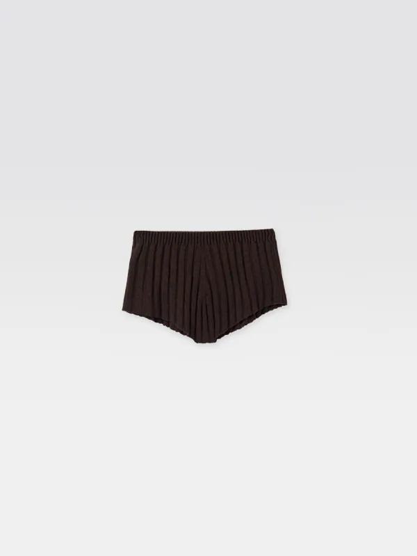 Veraguas Shorts sold by Gimaguas