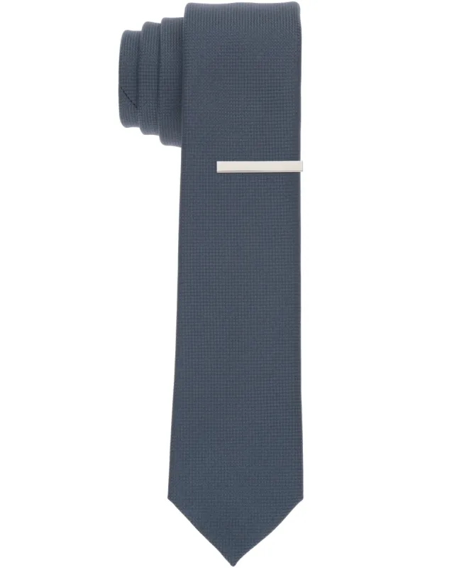 Oxford Solid Slim Tie sold by Perry Ellis