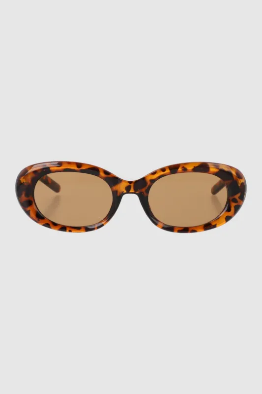 Lentes ovalados oversize sold by Shasa