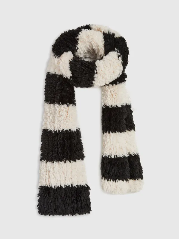 Two-Tone Fuzzy Scarf sold by COMMENSE